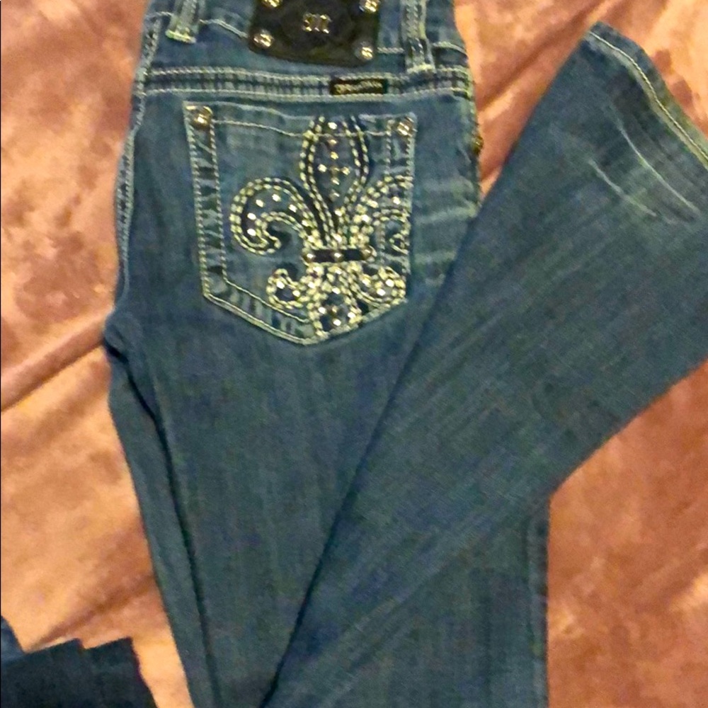 Miss me size 28W x  32L Style JP5010C boot cut